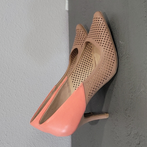 Cato size 11 color tan and coral - Picture 2 of 4